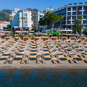 https://caprea.aegeanhotels.net