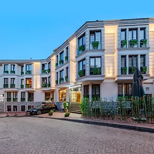 sultan-hamit.istanbul-turkeyhotels.com/