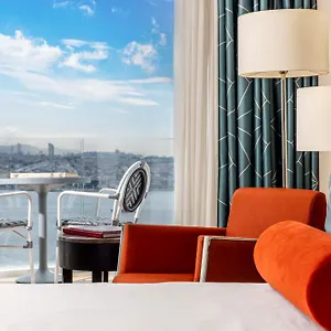 https://opera-bosphorus-preferred-hotels-and-resorts.istanbul-turkeyhotels.com