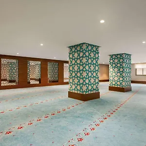 Otel Ramada By Wyndham Makkah Zad Al Rawda, Mekke