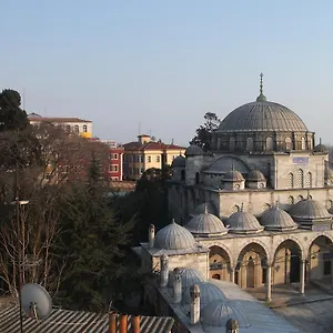 https://sultan-palace.istanbul-turkeyhotels.com